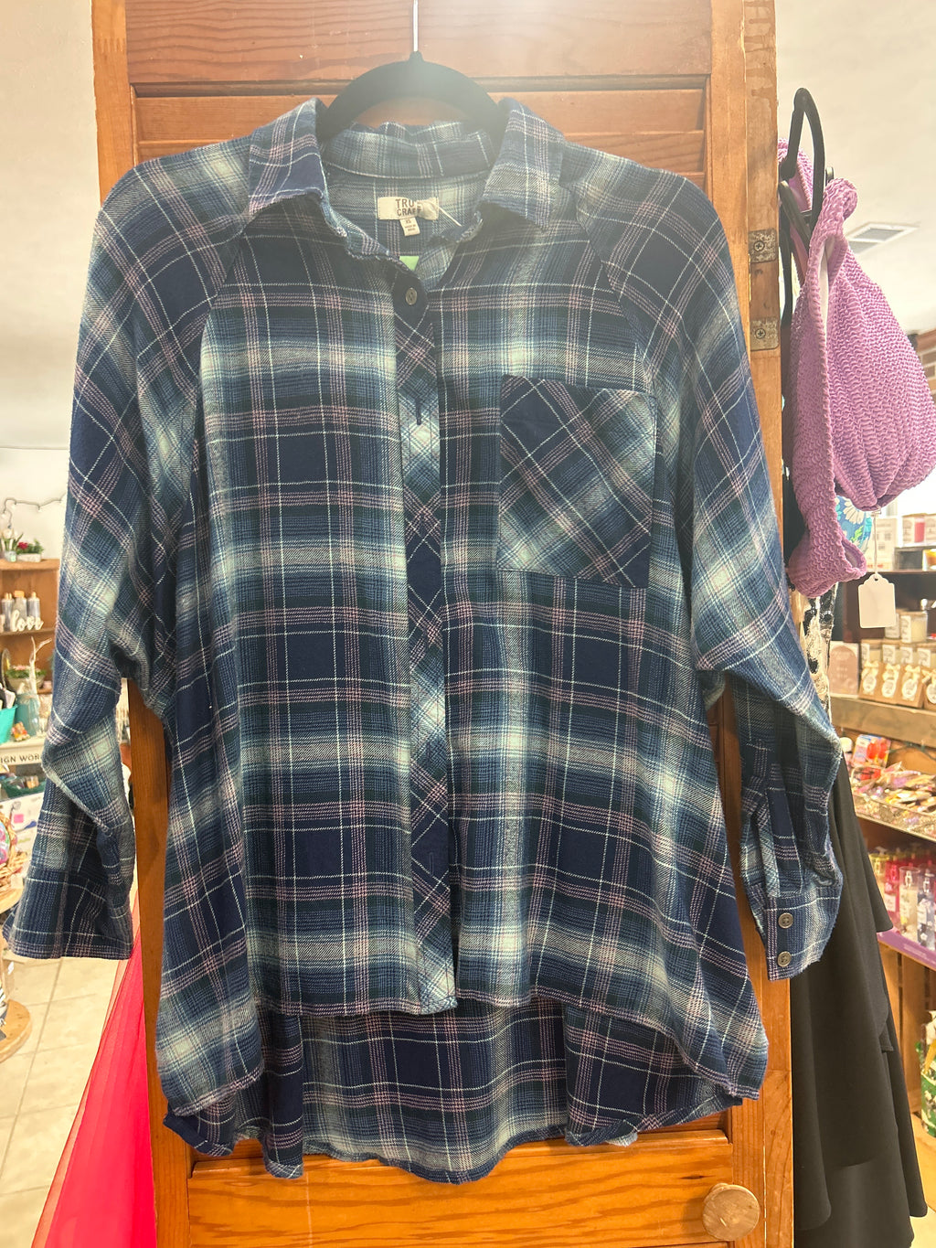True Craft Button Up XS