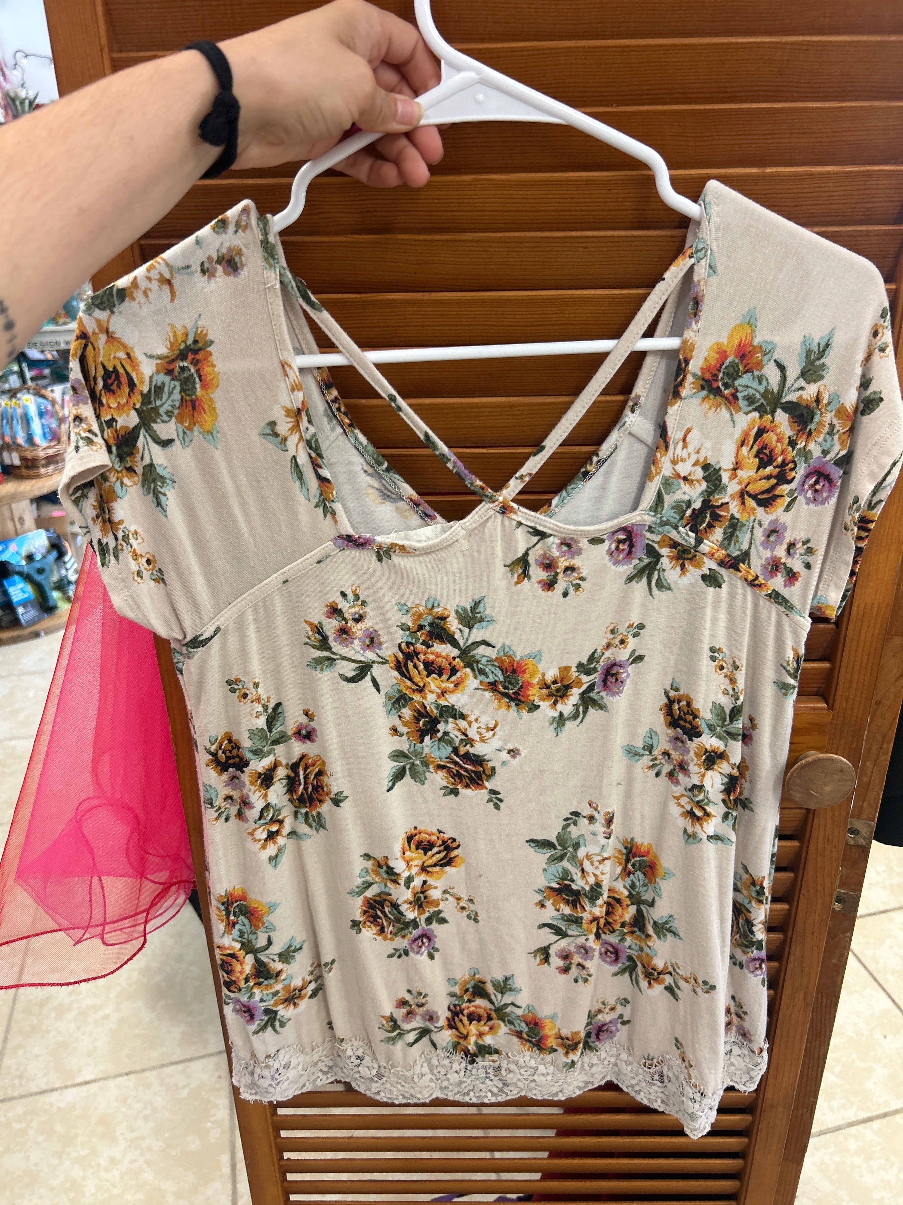 Jolt Womens Floral Top Small