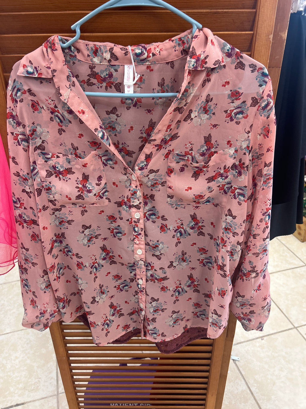 xhilaration Sheer Floral Blouse Button Down MEDIUM