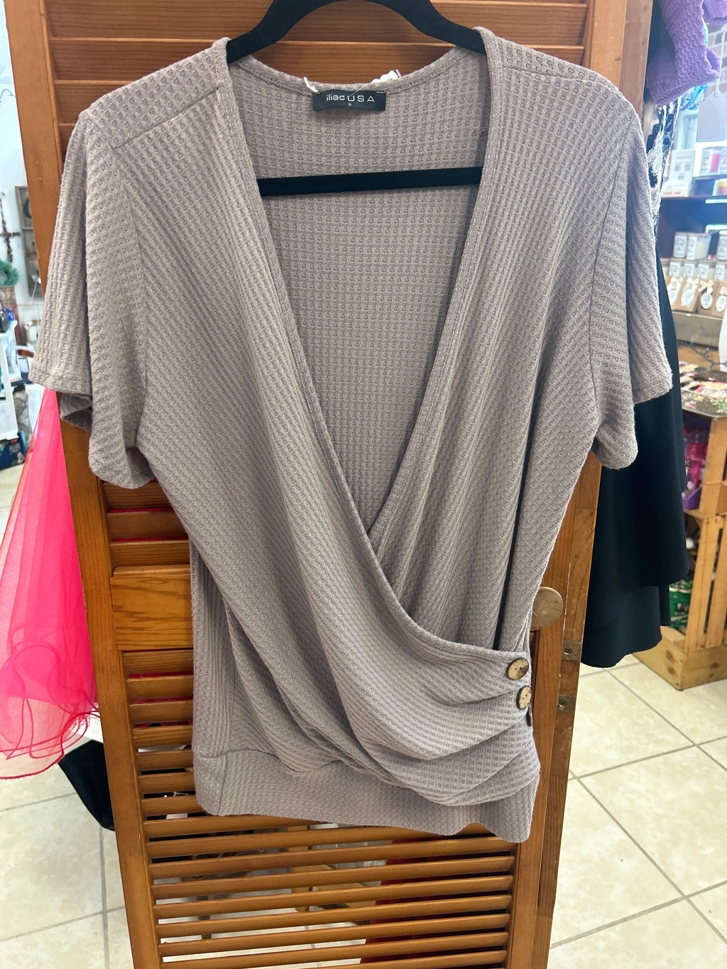 Iliad USA top Small
