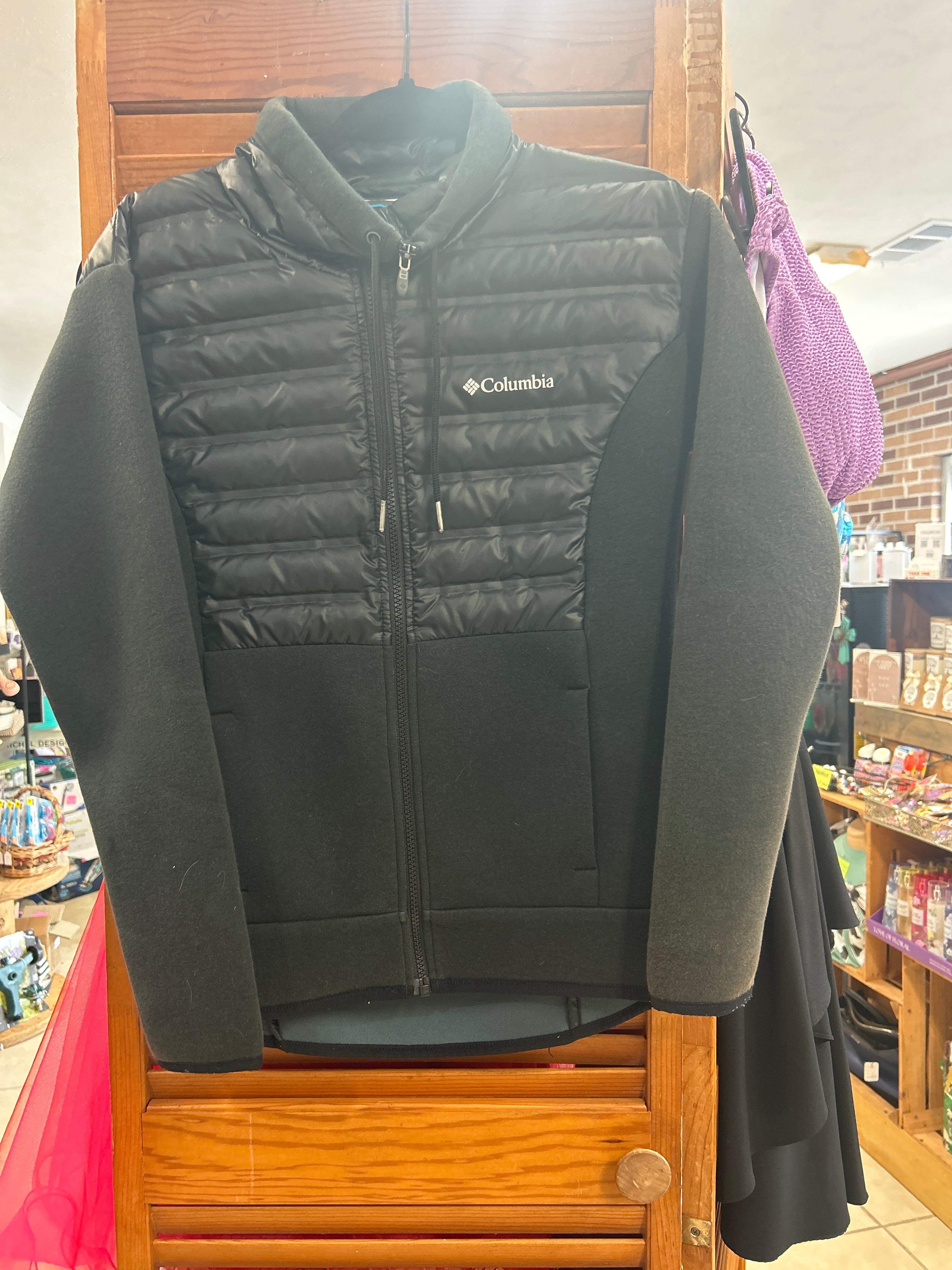 Columbia Women's Peak District Hybrid Jacket XS