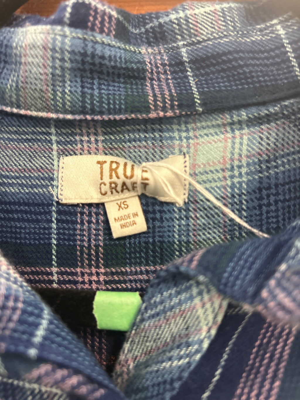 True Craft Button Up XS