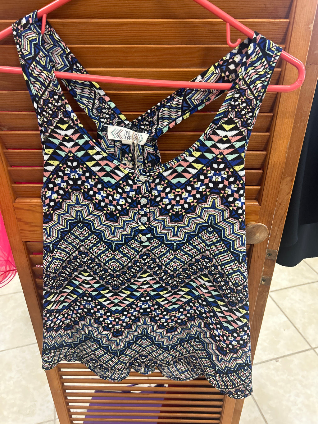 Pink Rose geometric retro design tank top MEDIUM