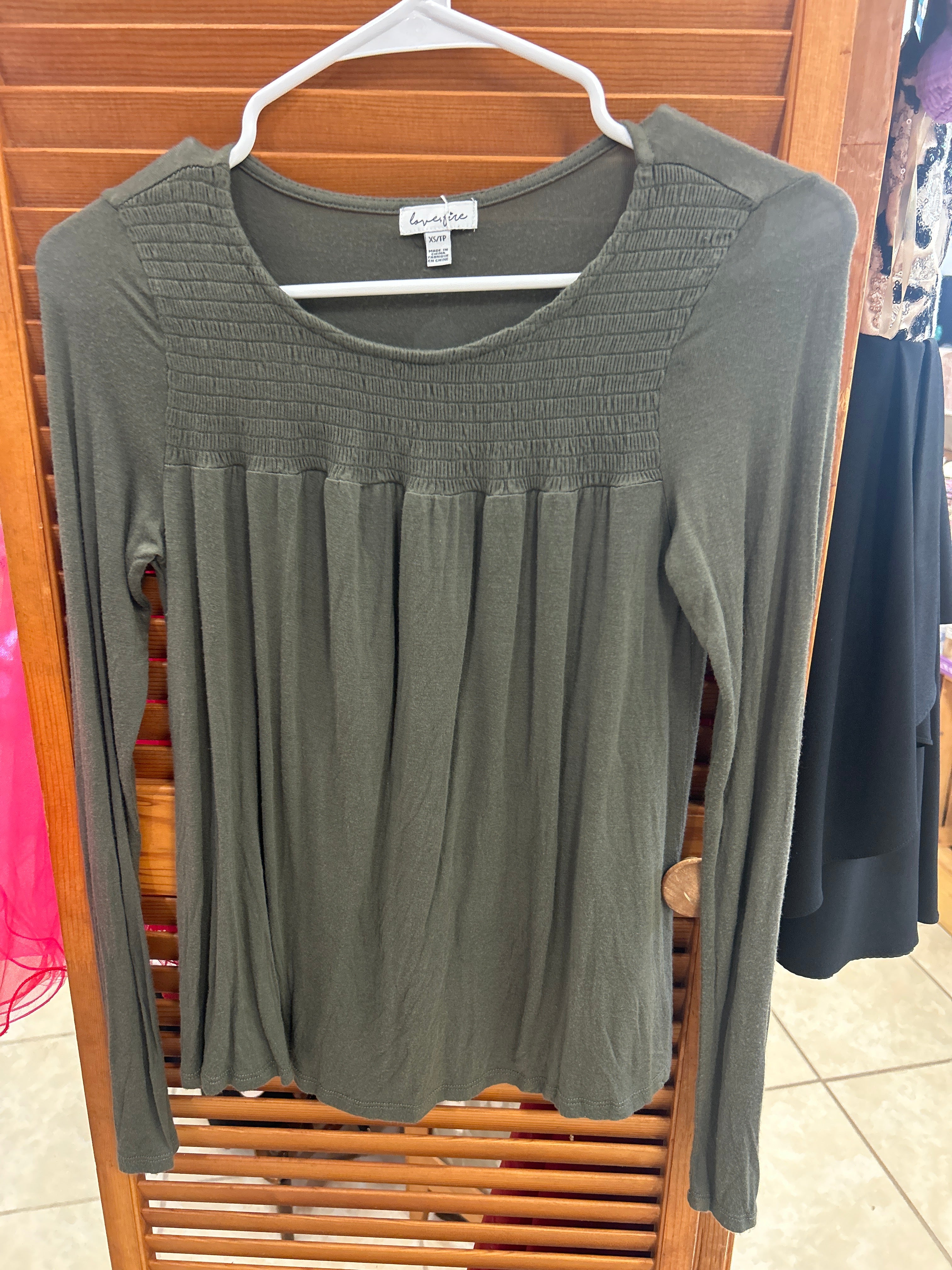Love, Fire Women’s XS top